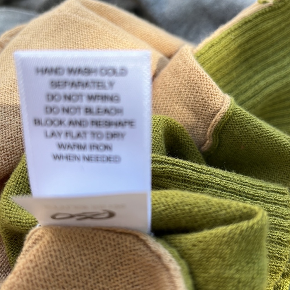 Michael Stars color block sweater - Picture 9 of 9